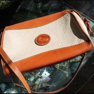 Vintage Dooney & Bourke Crossbody (Brown Leather)